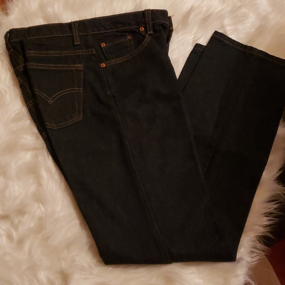 Levi's